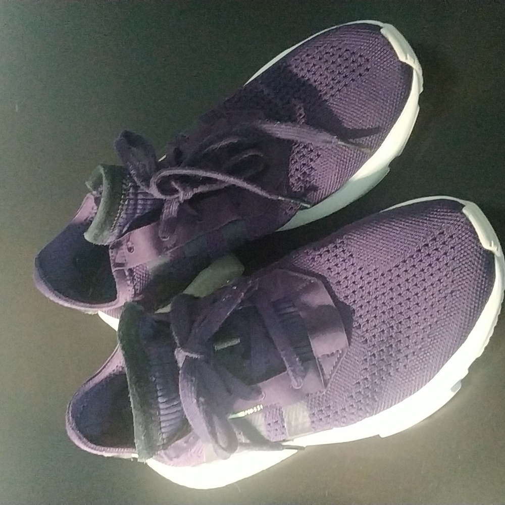 Adidas Size 10